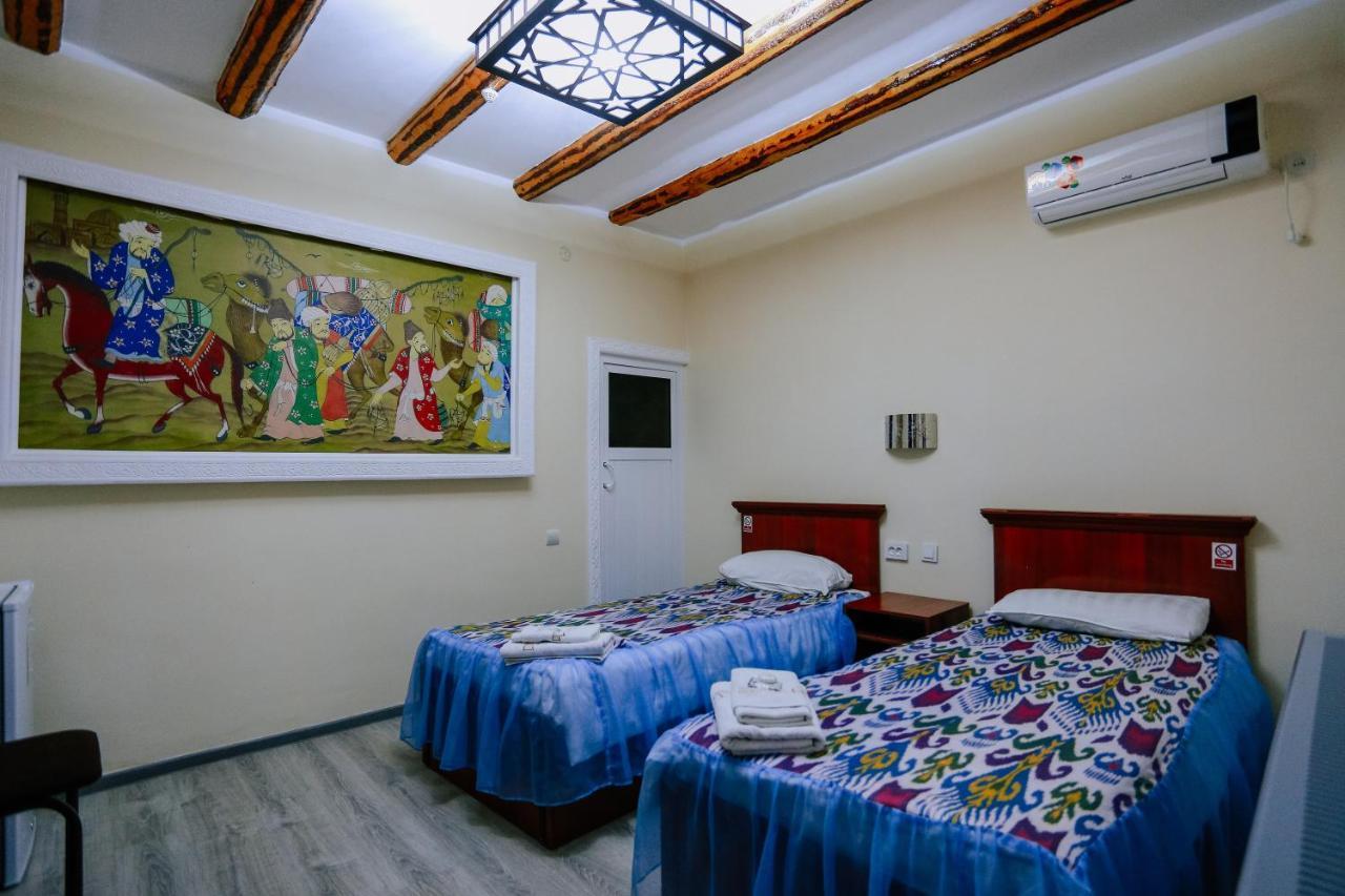 Bukhara House Hotel Bagian luar foto